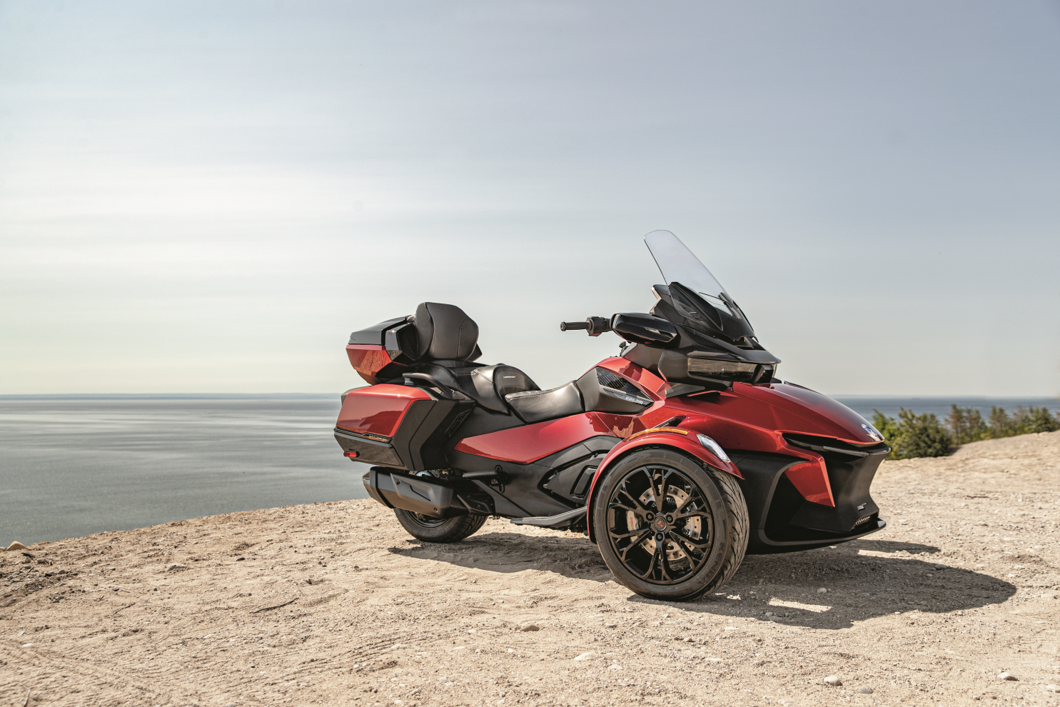 Can Am Spyder RT Limited in red with chrome package